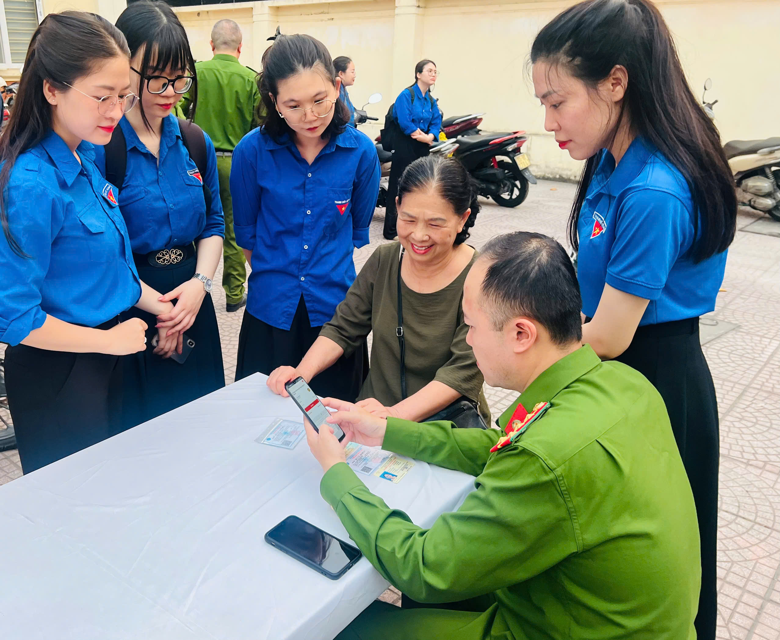 Đoàn thanh niên Công an phường An Biên: Triển khai nhiều hoạt động  hưởng ứng kỷ niệm các ngày lễ lớn trong tháng 4